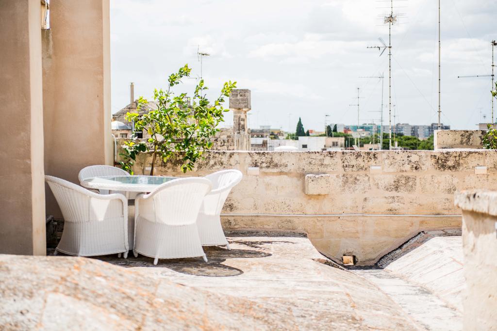 Vicodellacavallerizza - Boutique Apartments Lecce Extérieur photo