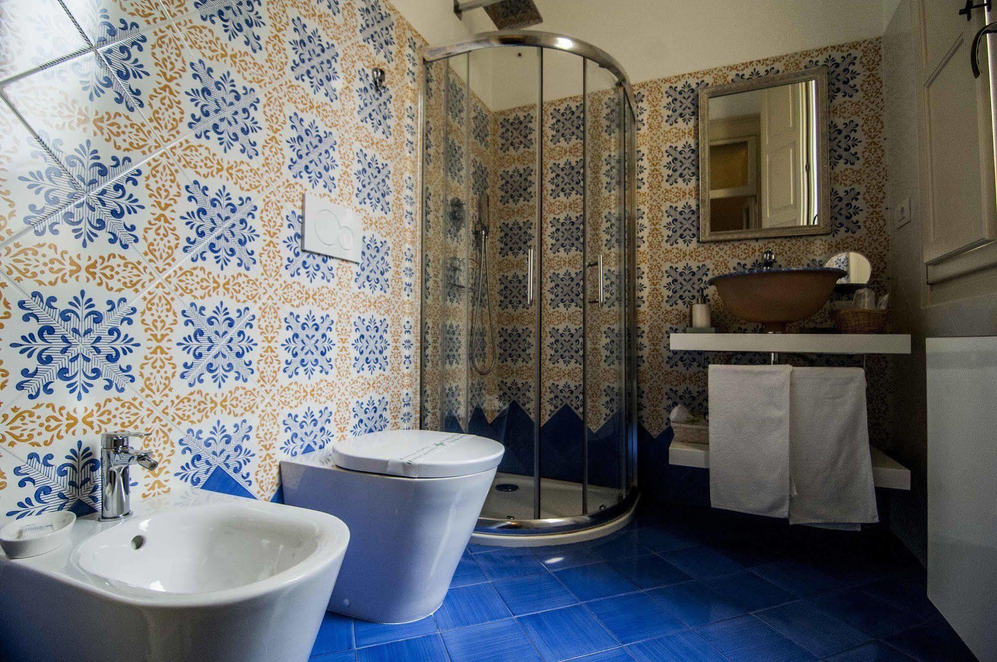 Vicodellacavallerizza - Boutique Apartments Lecce Extérieur photo